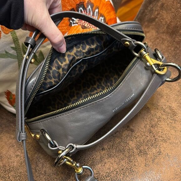 REBECCA MINKOFF CROSSBODY LEATHER JETTâBOXY BAG STUDS CARGO RINGS CLASPS NWOT - Picture 5 of 17